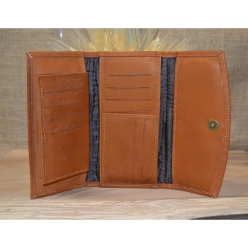 Portfel duży skórzany brązowy z kwiatowym kolorowym haftem .